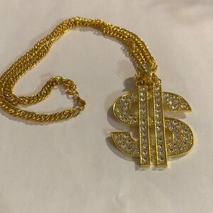 Elegant Gold Dollar Pendant Necklace